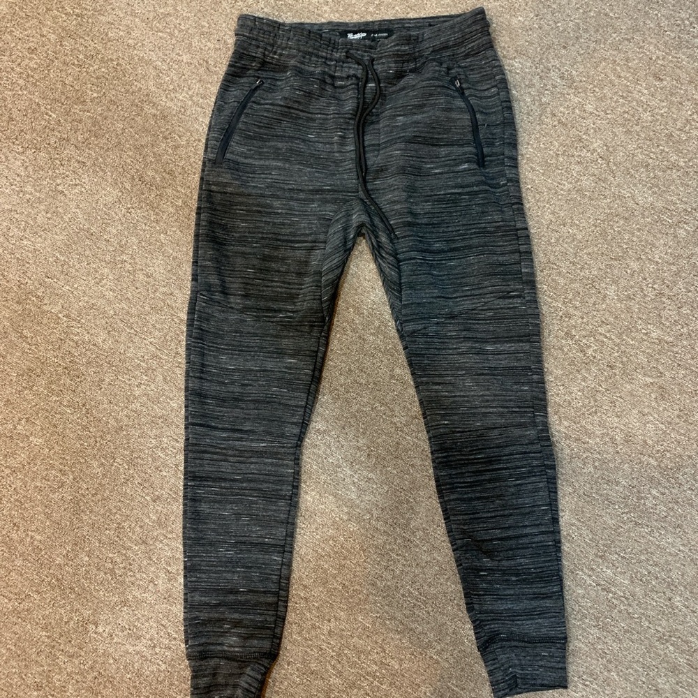 Brooklyn Cloth “The Jogger” black joggers/sweatpants